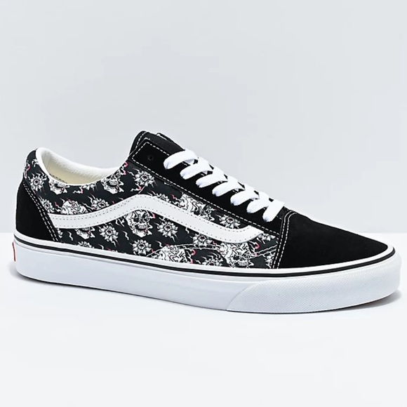 VANS | Old Skool Flash Skulls Black & Multi Skate Shoes - Picture 1 of 10